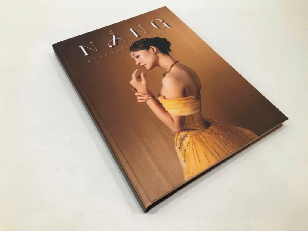 In Photobook mở phẳng lấy gấp