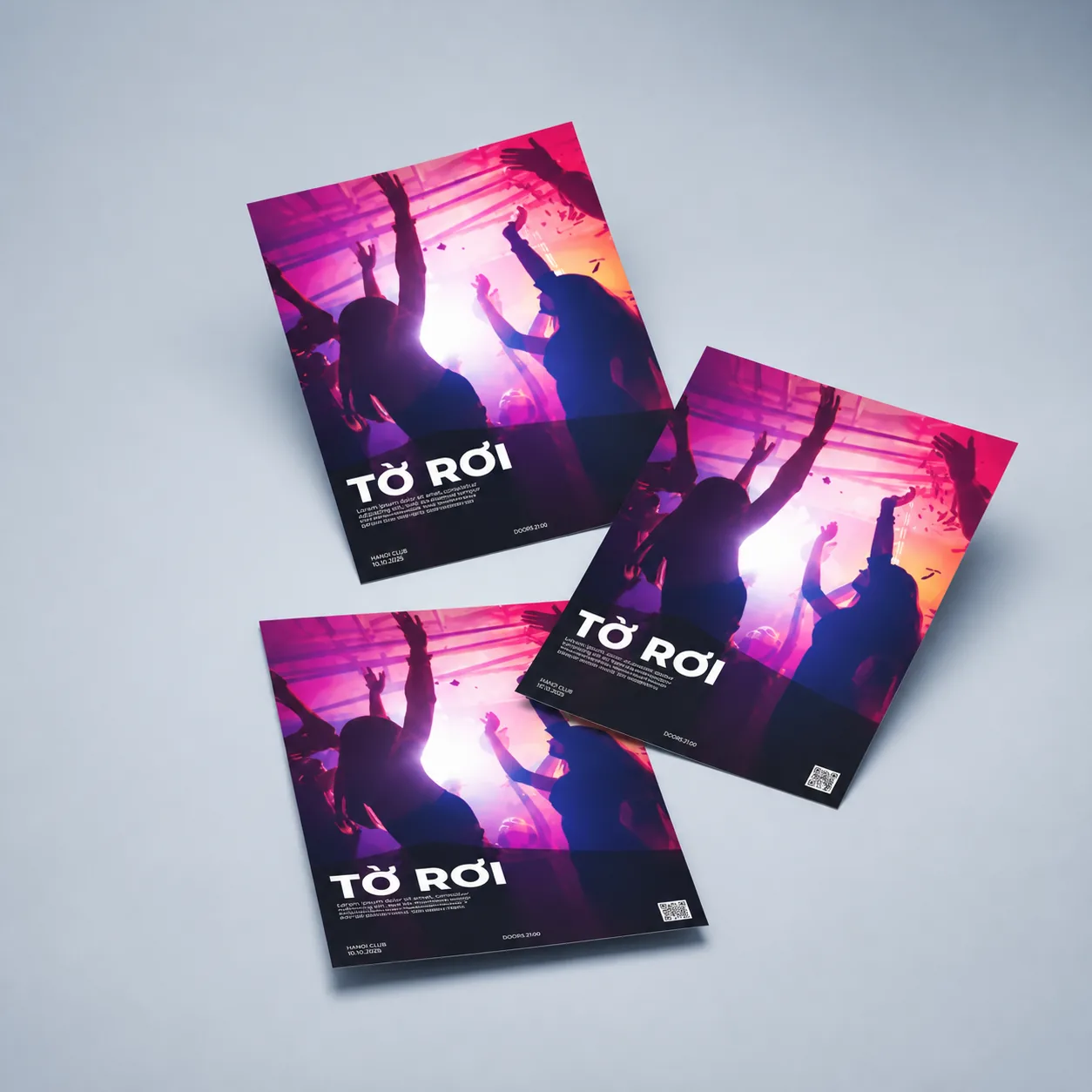 In Tờ Rơi 4 Bộ tờ rơi A4 A5 và DL trên nền studio xám sáng