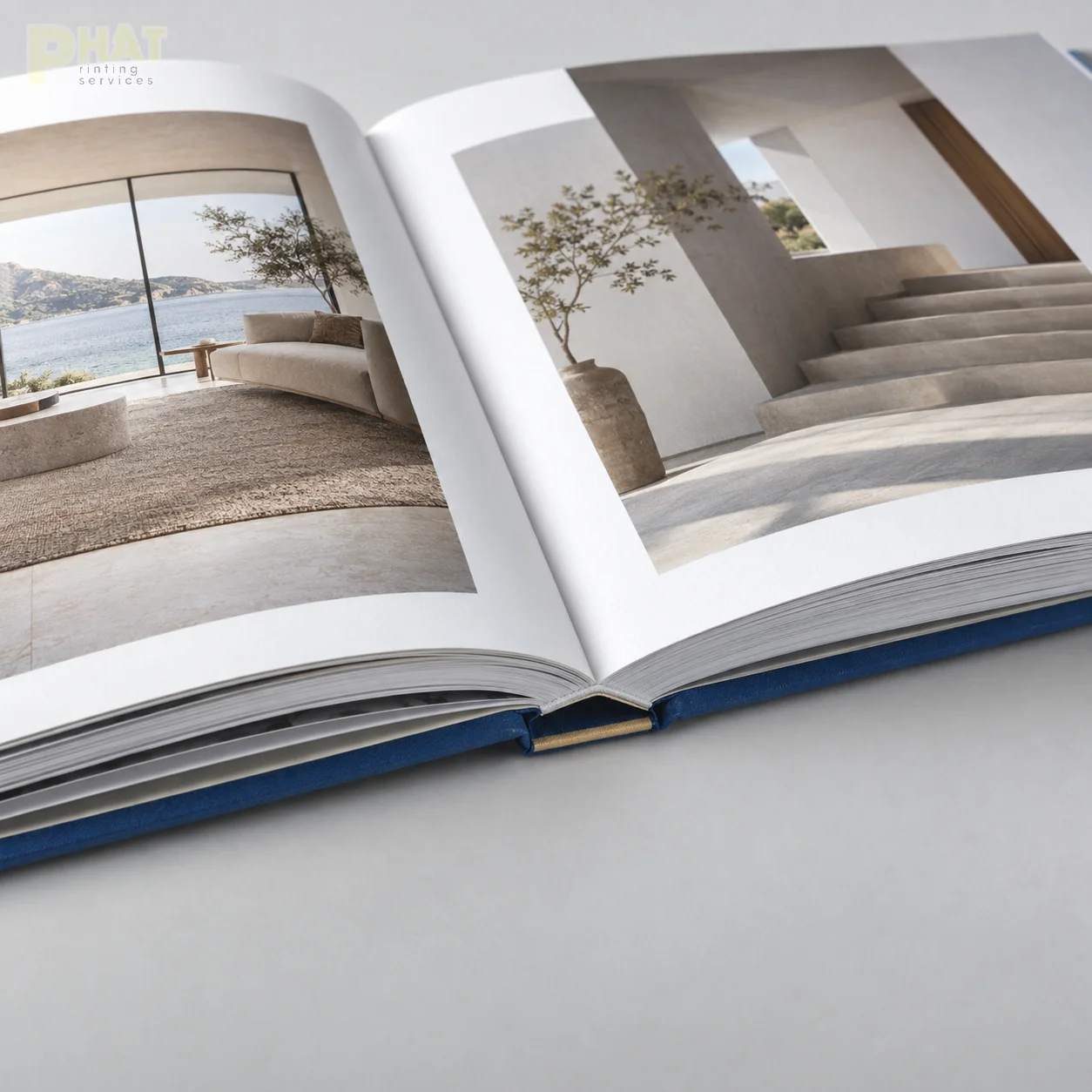 Minh họa catalogue gáy keo mở ruột để kiểm tra vùng sát gáy và độ bám trang