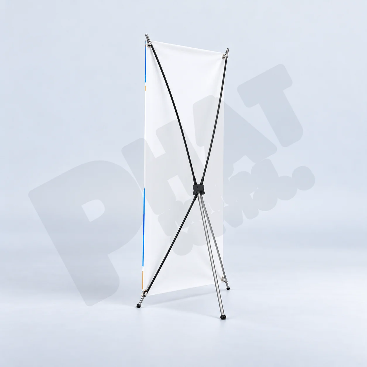 Mặt sau standee chữ X minh họa kết cấu khung và chân đỡ khi lắp dựng